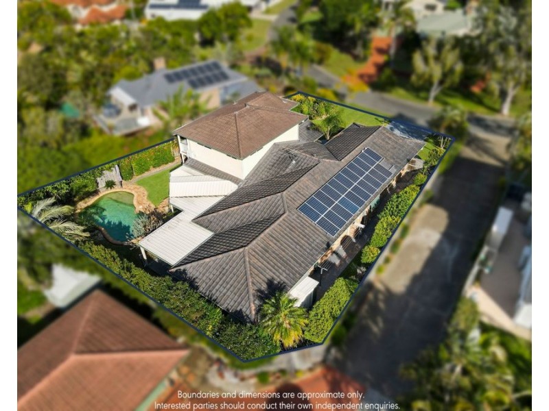 18 Homewood Pl, Carindale QLD 4152