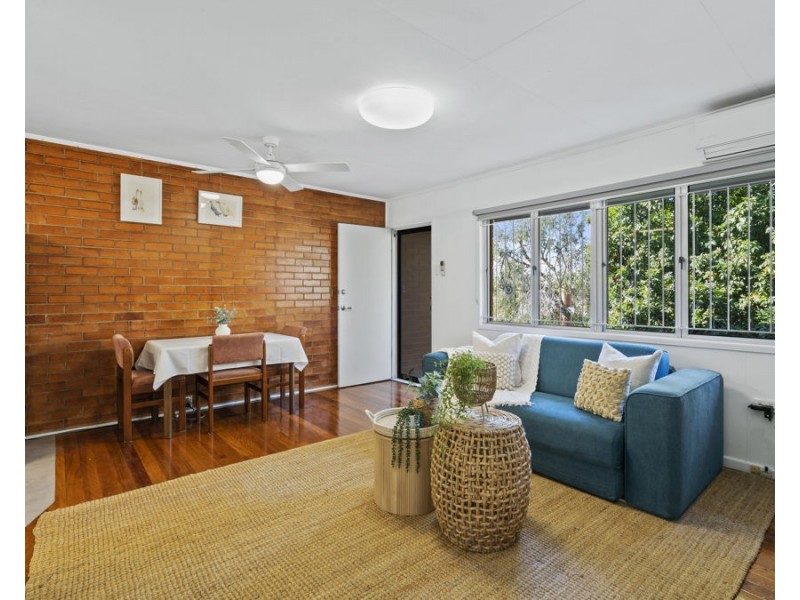 1/5 McLay Street, Coorparoo QLD 4151