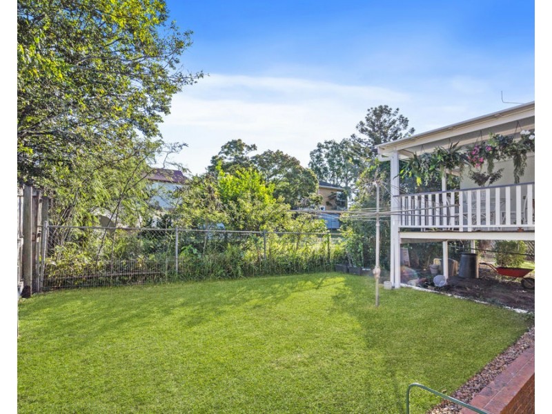 1/5 McLay Street, Coorparoo QLD 4151