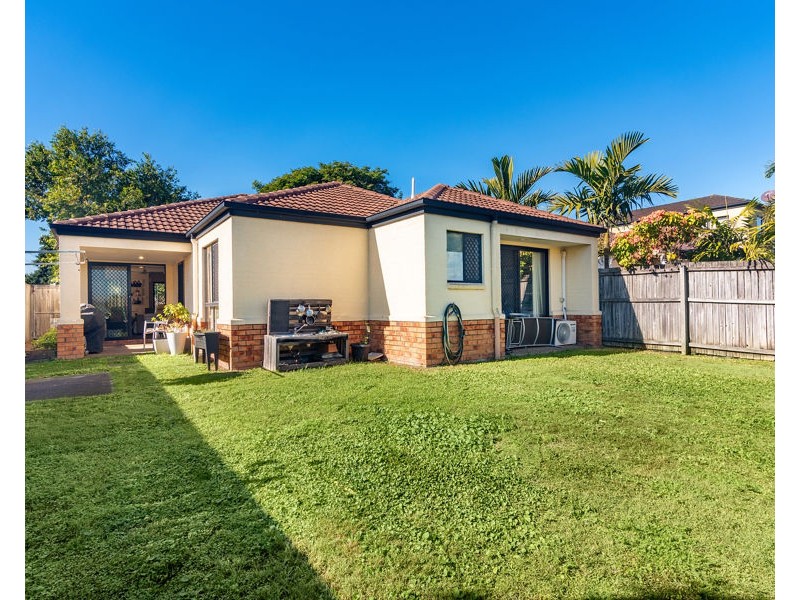 3 Charlotte St, Carina QLD 4152