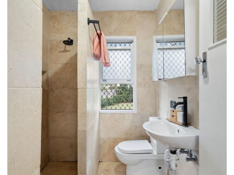 8 Vaughan Street, Mount Gravatt QLD 4122