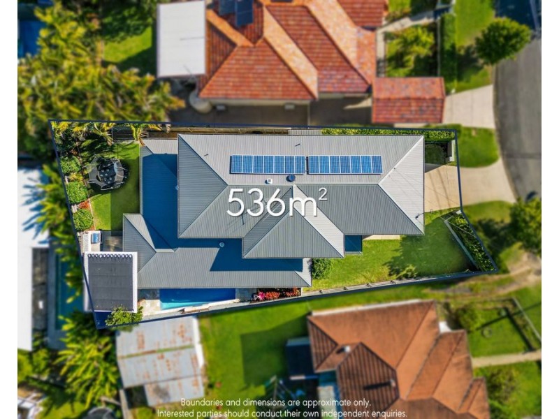 15 Wills st, Coorparoo QLD 4151
