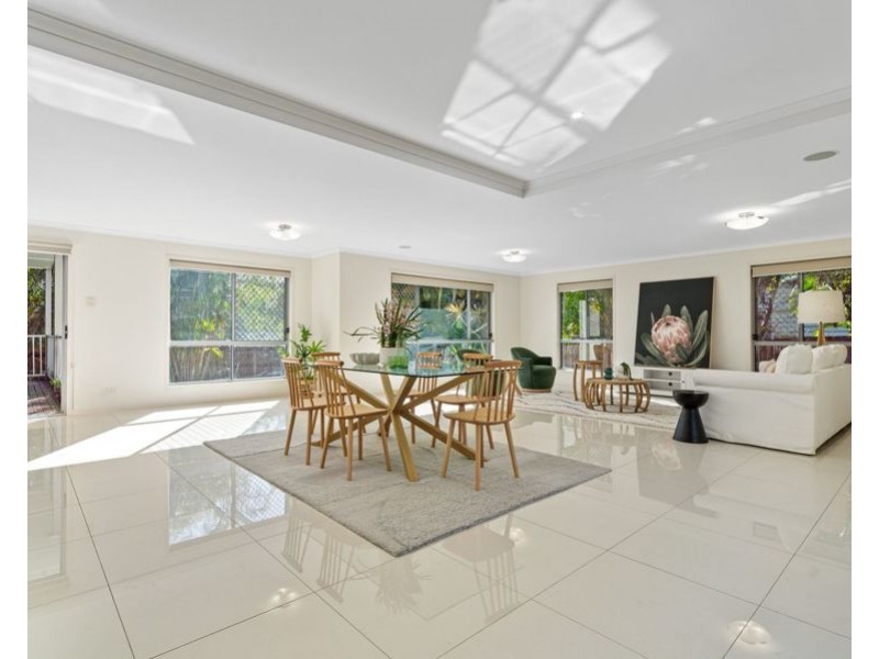 95 Ridge Street, Greenslopes QLD 4120