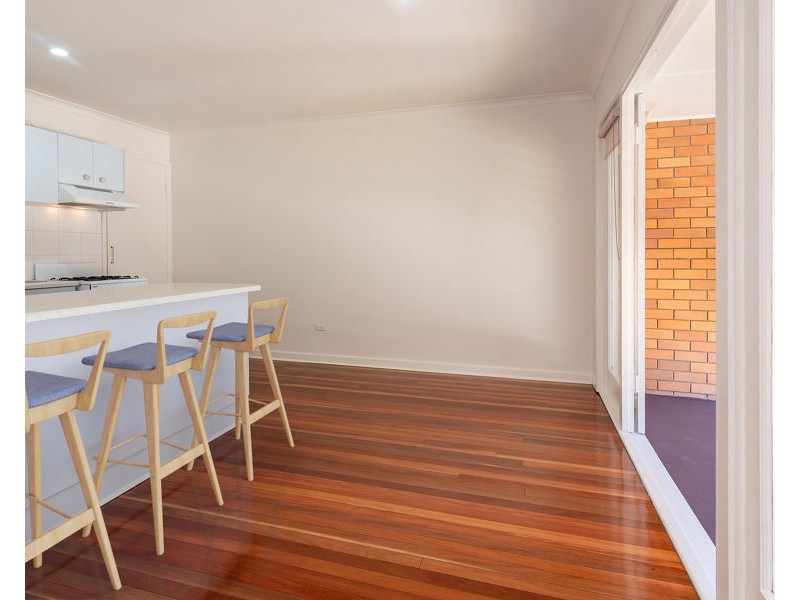 2/38 Cavillon Street, Holland Park QLD 4121