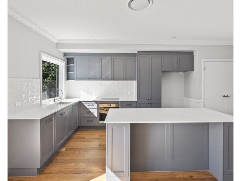 66A Shakespeare Street, Coorparoo QLD 4151