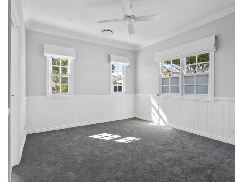 66A Shakespeare Street, Coorparoo QLD 4151