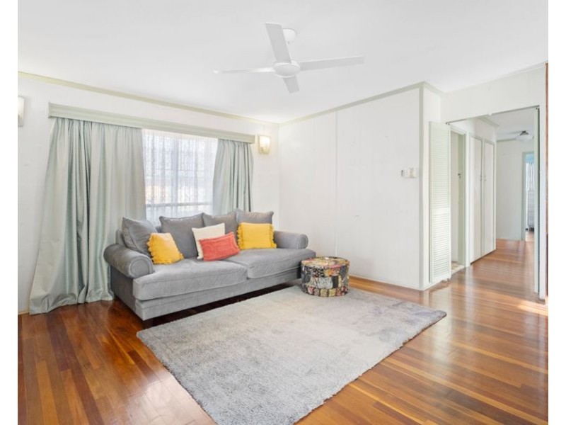 52 Chardean Street, Acacia Ridge QLD 4110