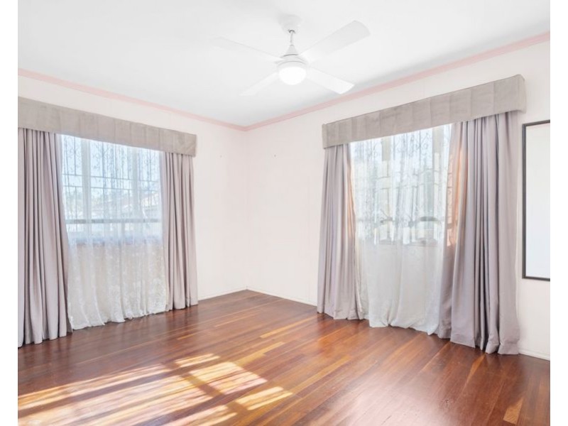 52 Chardean Street, Acacia Ridge QLD 4110