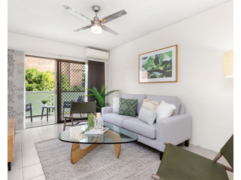 3/24 Weston Street, Coorparoo QLD 4151