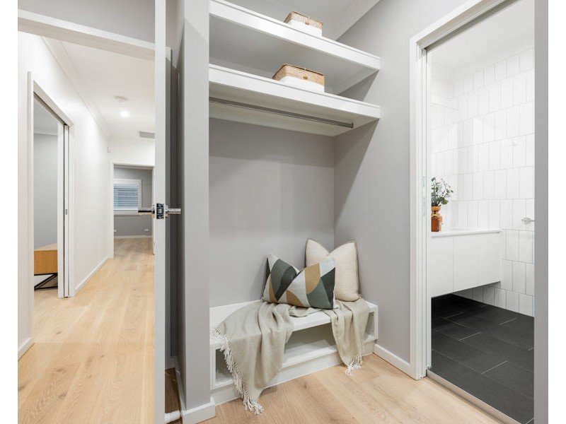 9 / 80 Kirkland Ave, Coorparoo QLD 4151