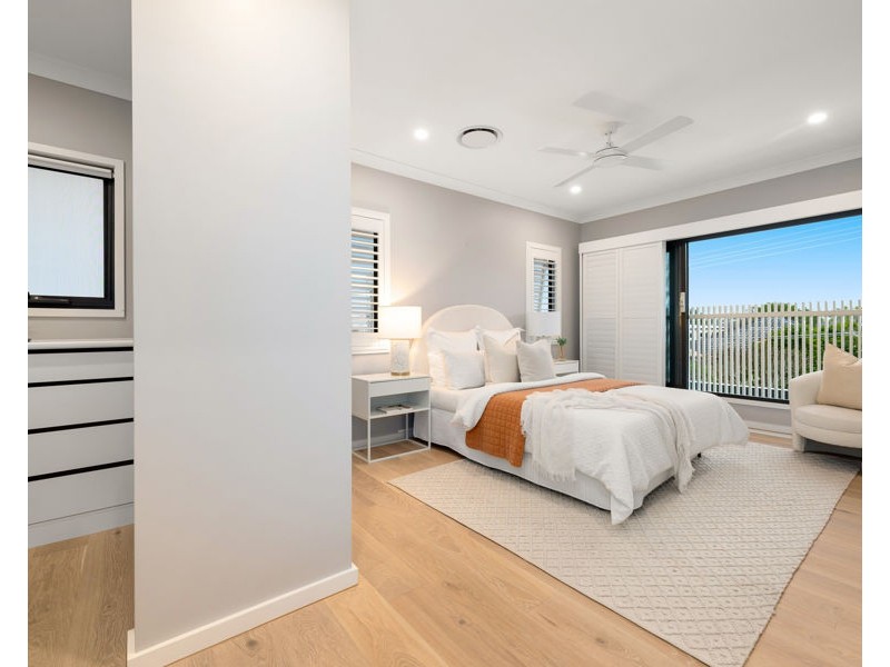 9 / 80 Kirkland Ave, Coorparoo QLD 4151