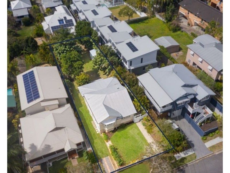 50 Wylie Ave, Coorparoo QLD 4151