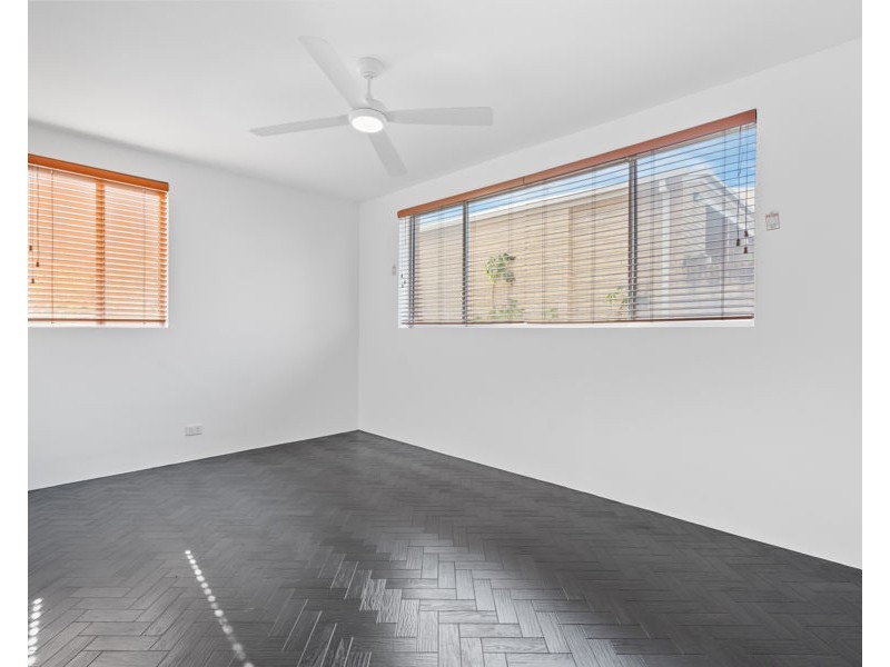 3/56 Pembroke Rd, Coorparoo QLD 4151