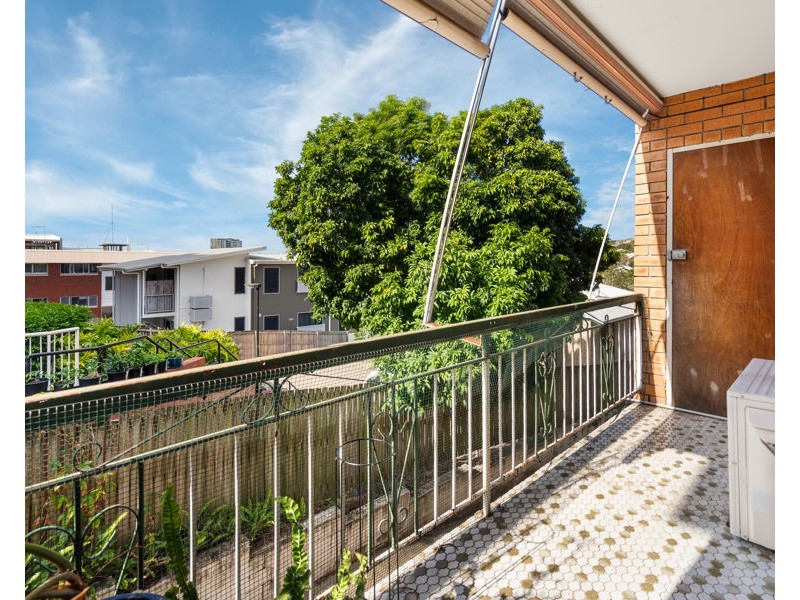3/56 Pembroke Rd, Coorparoo QLD 4151