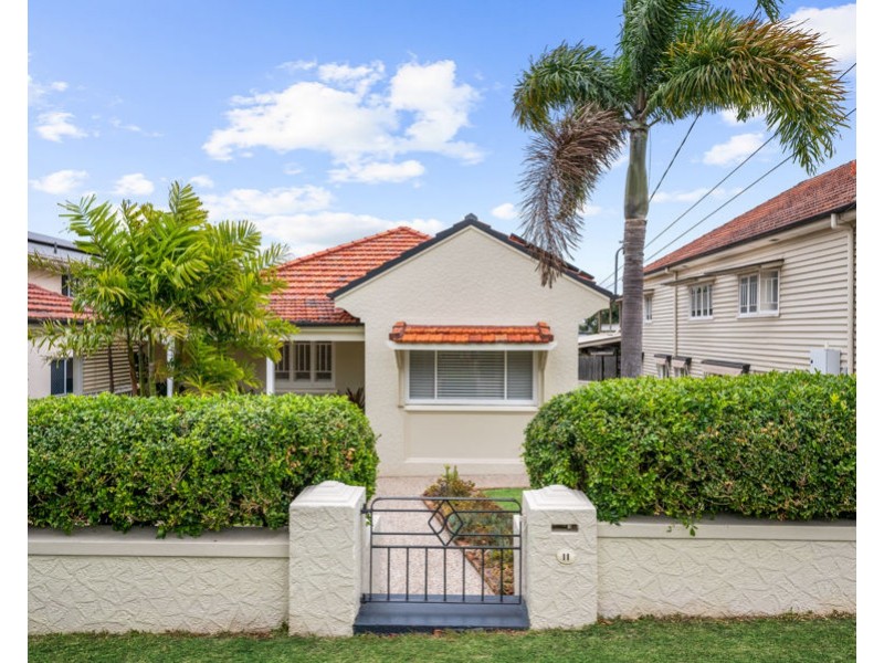 11 Wills Street, Coorparoo QLD 4151
