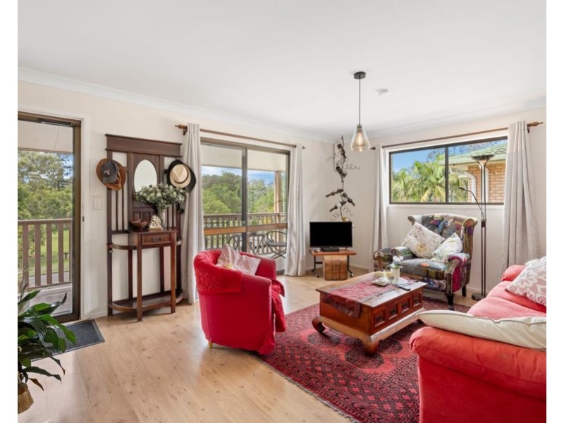 339 Clivden Ave, Oxley QLD 4075