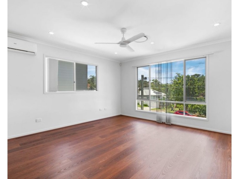 121 D’arcy Rd, Seven Hills QLD 4170