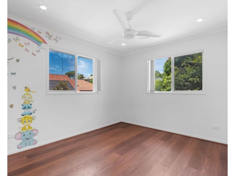 121 D’arcy Rd, Seven Hills QLD 4170