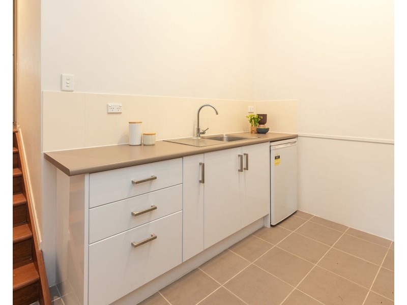 65 Ormadale Road, Yeronga QLD 4104