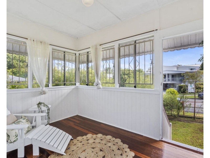 36 Palmer Street, Greenslopes QLD 4120