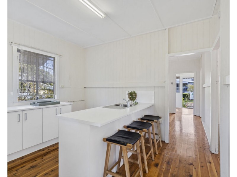 36 Palmer Street, Greenslopes QLD 4120