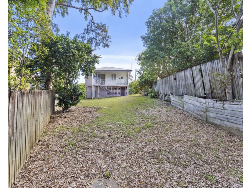 36 Palmer Street, Greenslopes QLD 4120