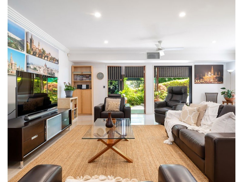 57 Amelia Street, Coorparoo QLD 4151