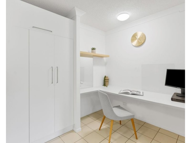 16/11 Kitchener St, Coorparoo QLD 4151