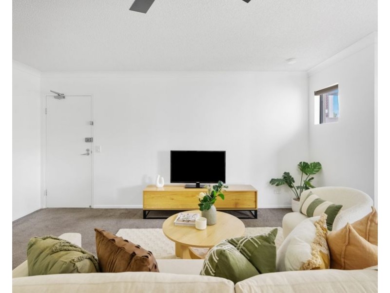 16/11 Kitchener St, Coorparoo QLD 4151