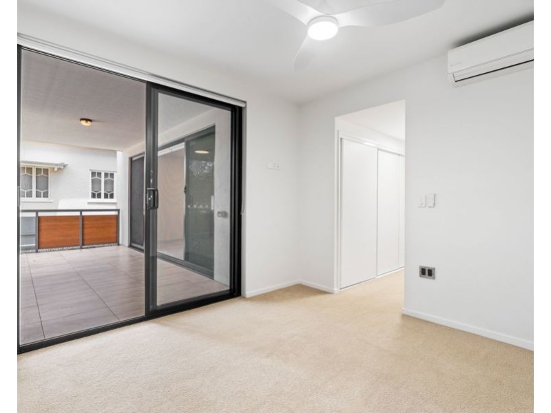 5/35 Crown Street, Holland Park West QLD 4121