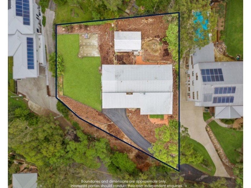 43 Castle Hill St, Holland Park West QLD 4121