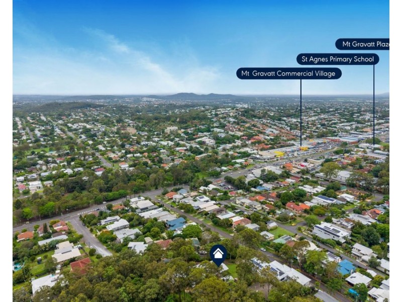 43 Castle Hill St, Holland Park West QLD 4121