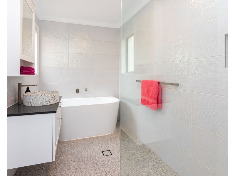 13 Charlotte Street, Carina QLD 4152