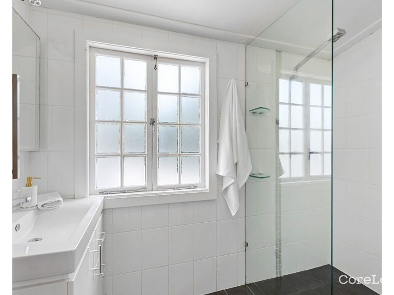 71 Albert Street, Camp Hill QLD 4152