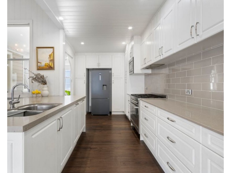 156 Agnew Street, Morningside QLD 4170