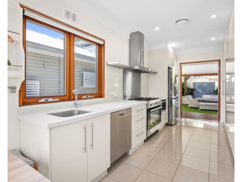 41 Raby Road, Coorparoo QLD 4151
