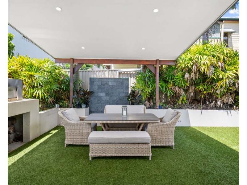 41 Raby Road, Coorparoo QLD 4151