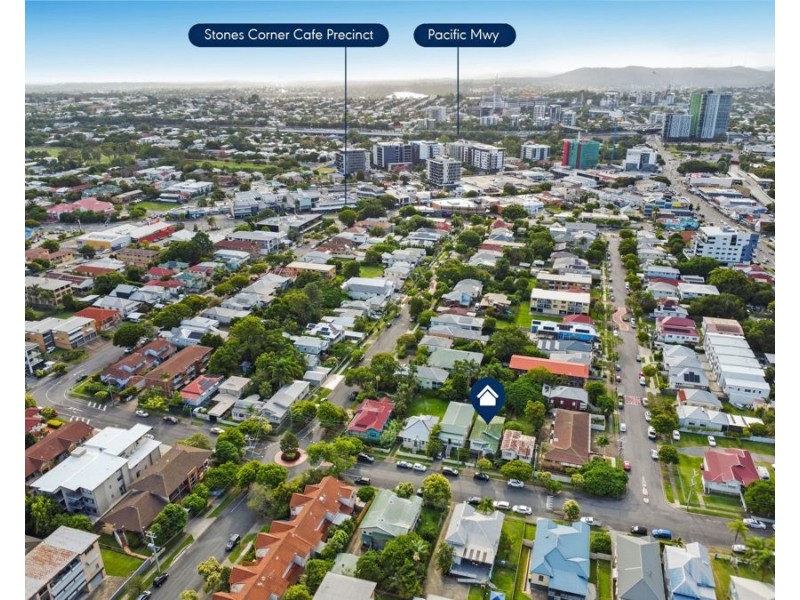 31 Knowsley Street, Greenslopes QLD 4120