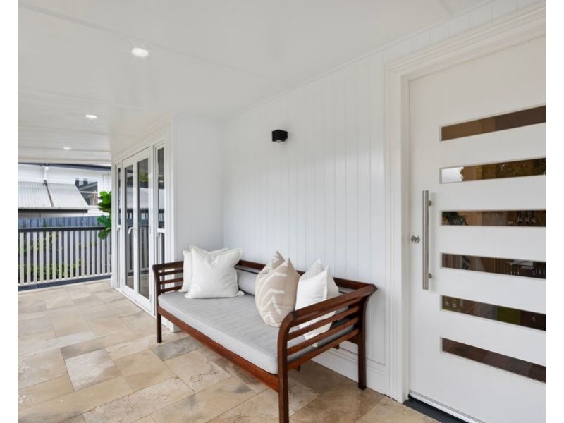 15 Landor St, Tarragindi QLD 4121