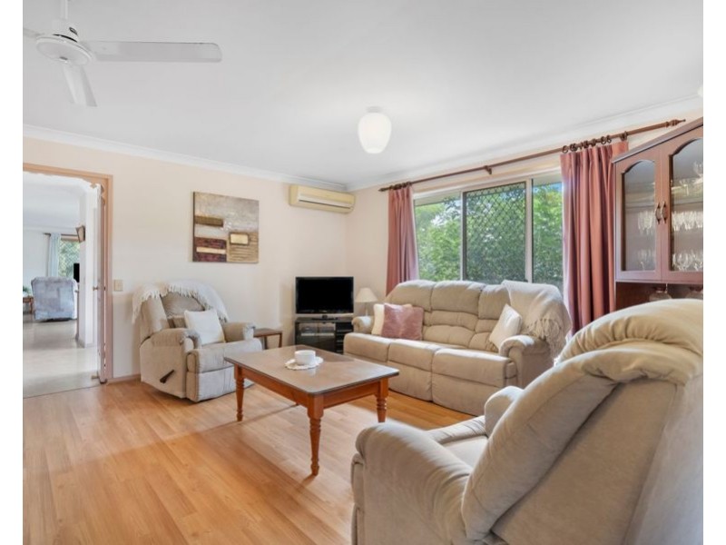 120 Serrata Cct, Forest Lake QLD 4078
