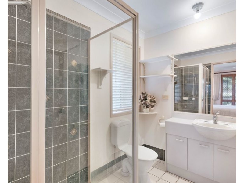 120 Serrata Cct, Forest Lake QLD 4078