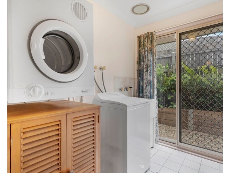 120 Serrata Cct, Forest Lake QLD 4078