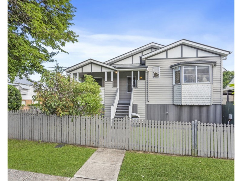 259 Ekibin Road, Tarragindi QLD 4121