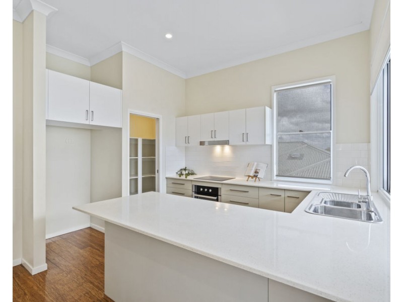 259 Ekibin Road, Tarragindi QLD 4121