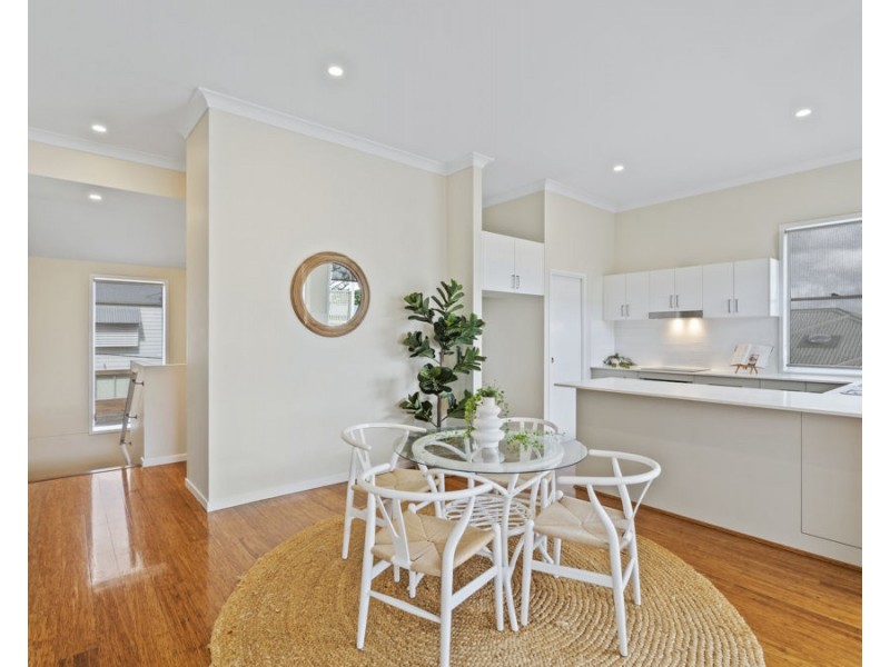 259 Ekibin Road, Tarragindi QLD 4121