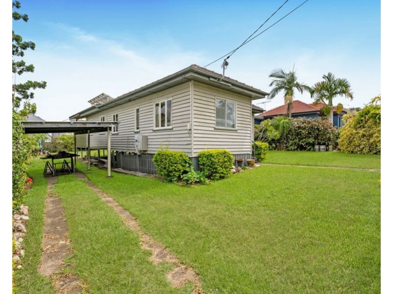 107 Molloy Rd, Cannon Hill QLD 4170