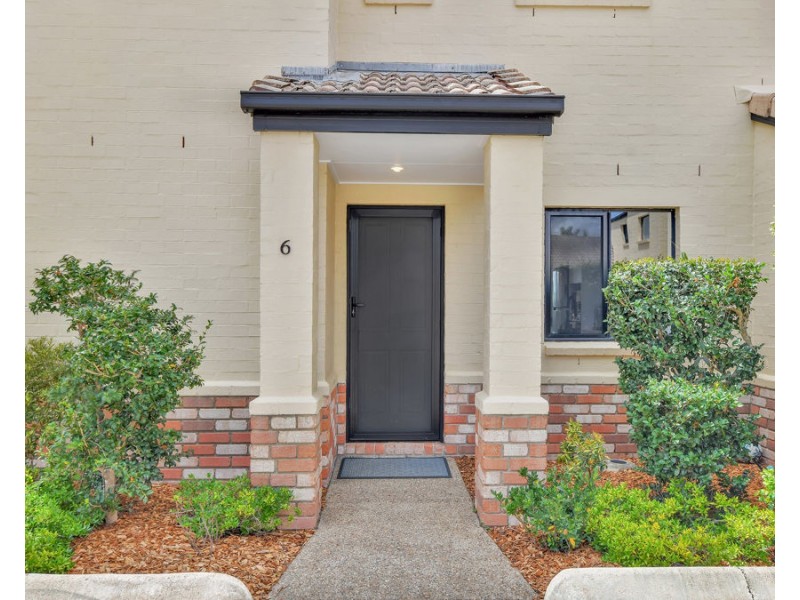 6/2 Prudence Court, Carina QLD 4152