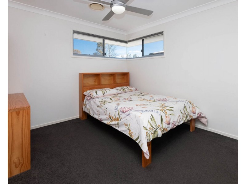 23 Brisbane Ave, Camp Hill QLD 4152