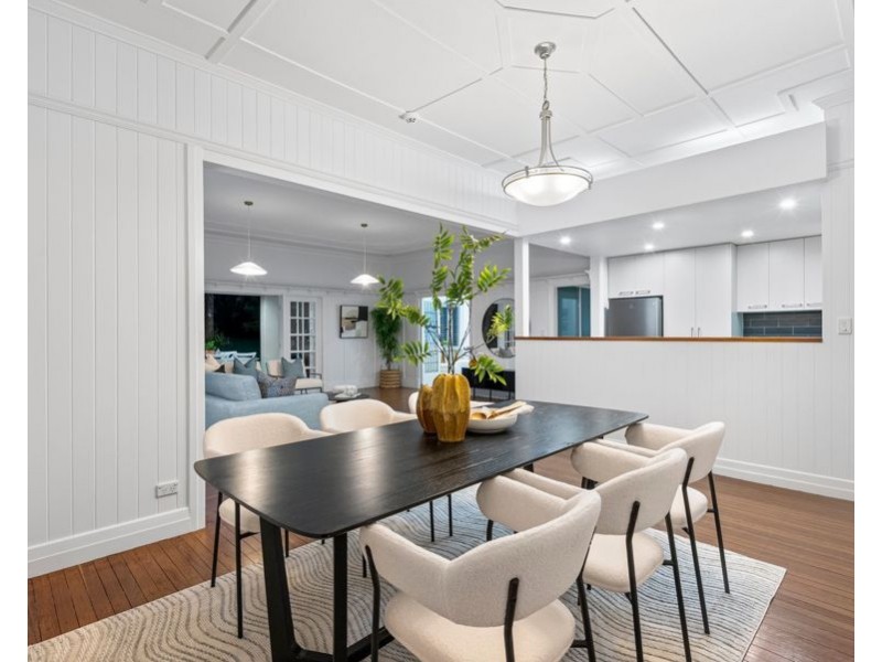 14 Emlyn Street, Coorparoo QLD 4151