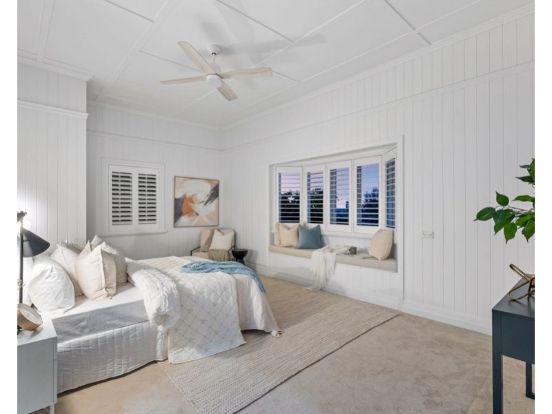 14 Emlyn Street, Coorparoo QLD 4151